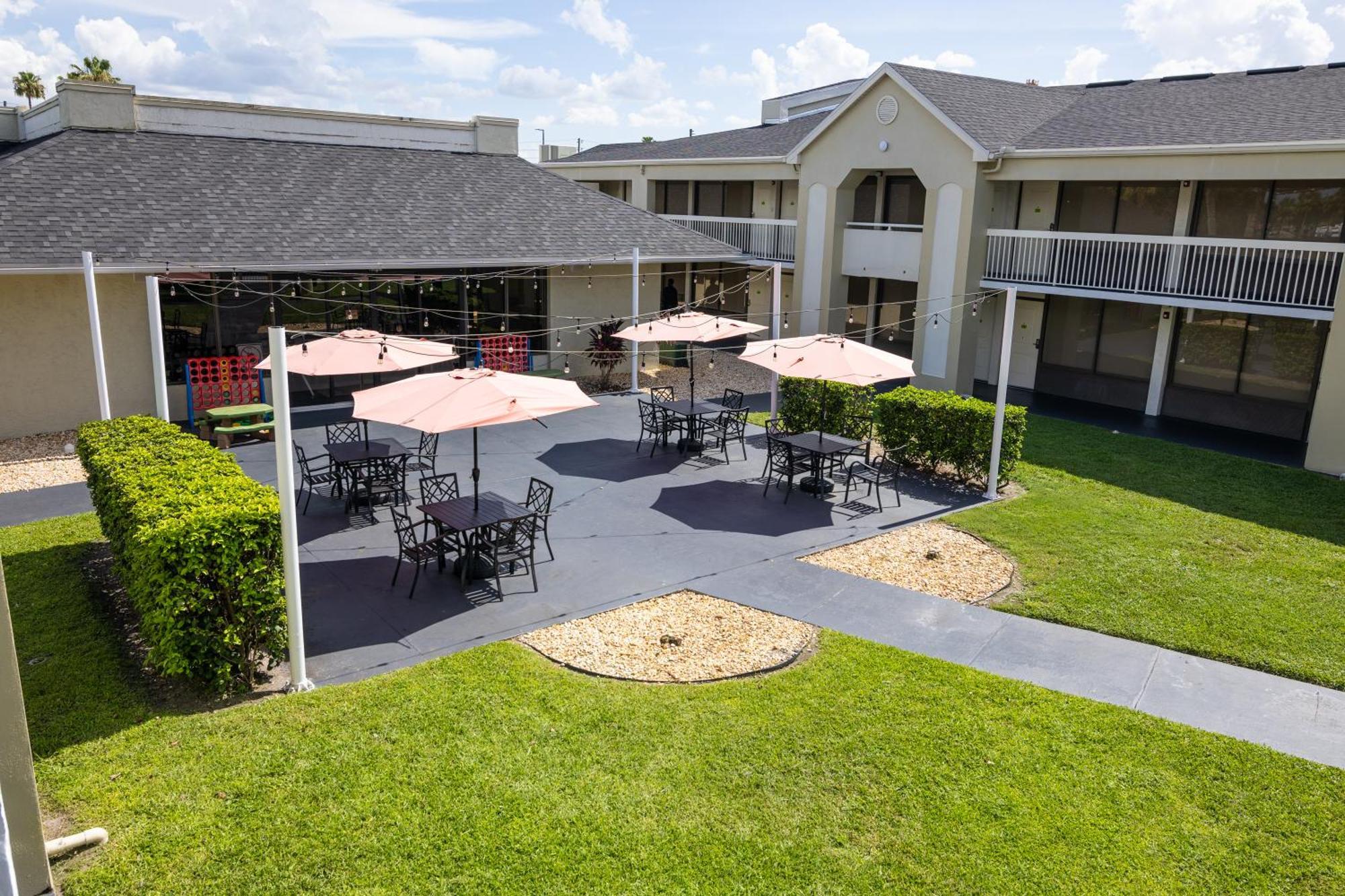 Hotel Room Near Disney 4 People Kissimmee Ngoại thất bức ảnh